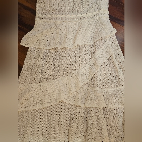 White One Shoulder Dress! Size Large. - Picture 5 of 7